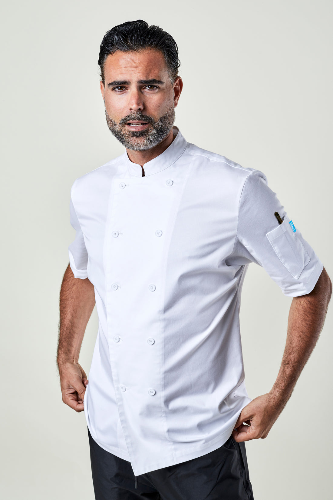 Man wearing a white chef&